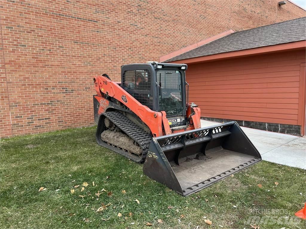 Kubota SVL95-2S 滑移轉向裝載機