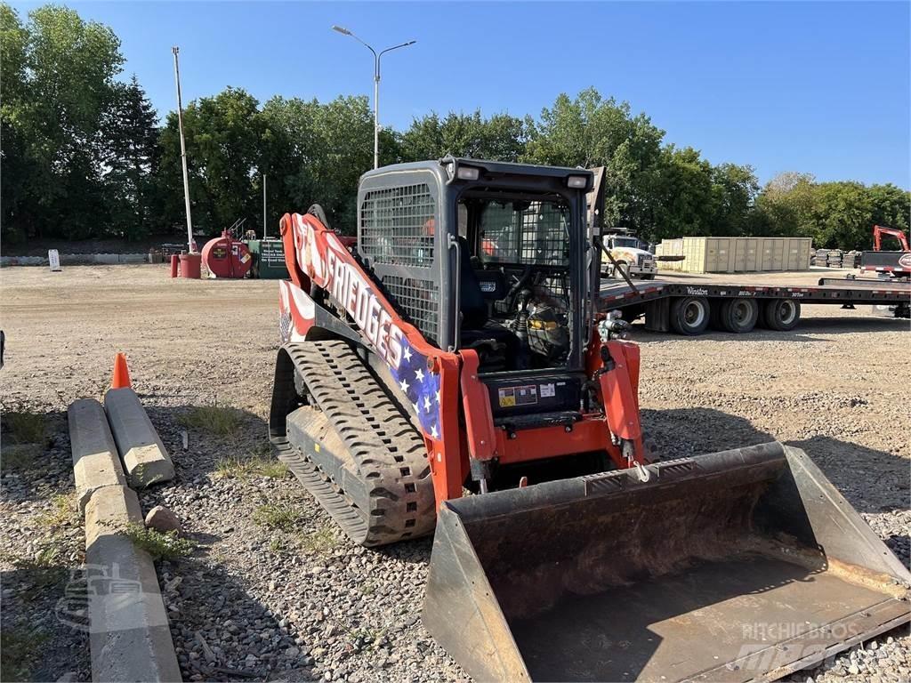Kubota SVL97-2 滑移轉向裝載機