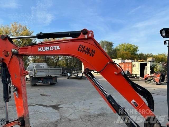 Kubota U35 小型挖土機/掘鑿機<7t(小型挖掘機)