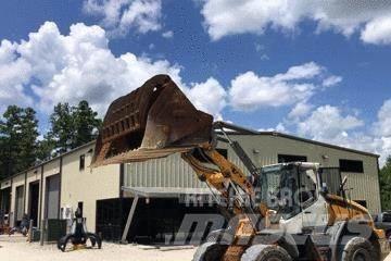 Liebherr L542 廢棄物/工業用操作車