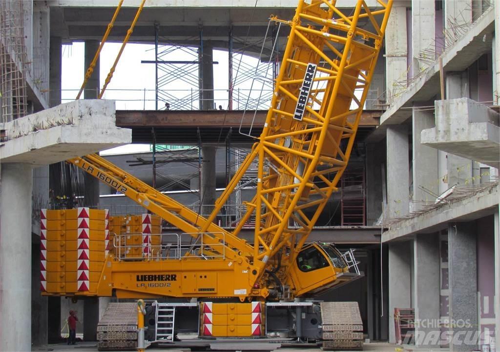 Liebherr LR1600-2 履帶式起重機