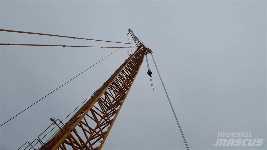 Liebherr LR1600-2 履帶式起重機