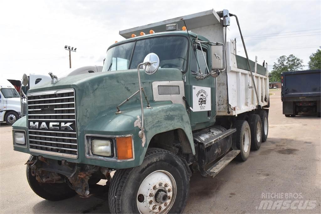 Mack CH613 傾卸式卡車