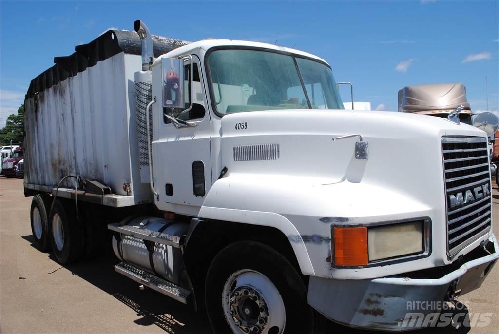 Mack CH613 傾卸式卡車