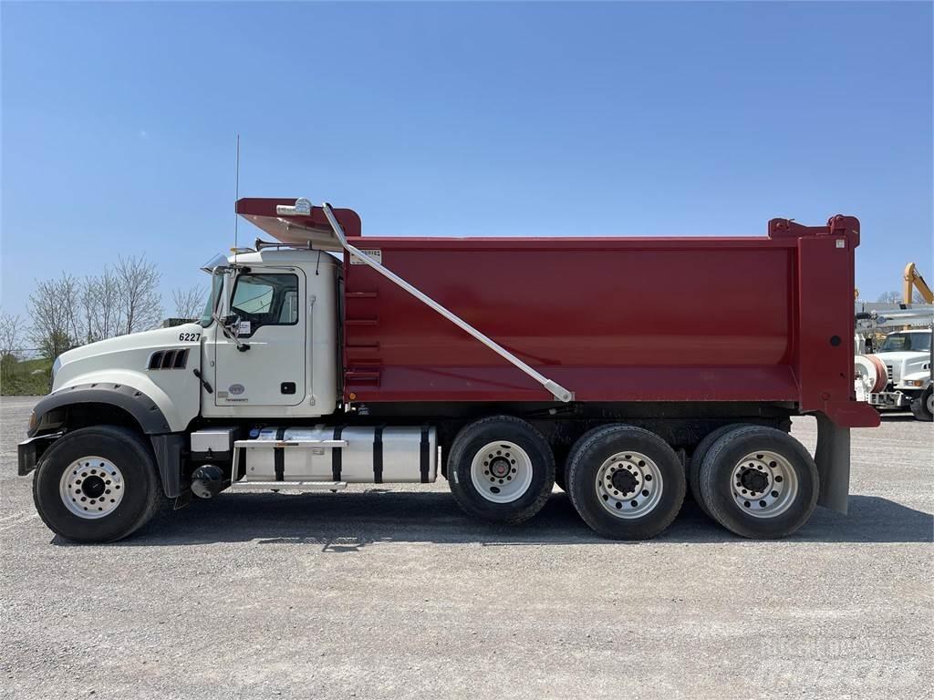 Mack GRANITE 64FR 其他