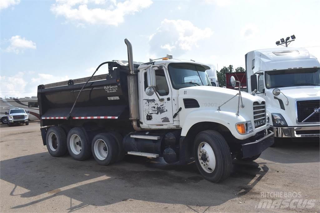 Mack GRANITE CV713 傾卸式卡車