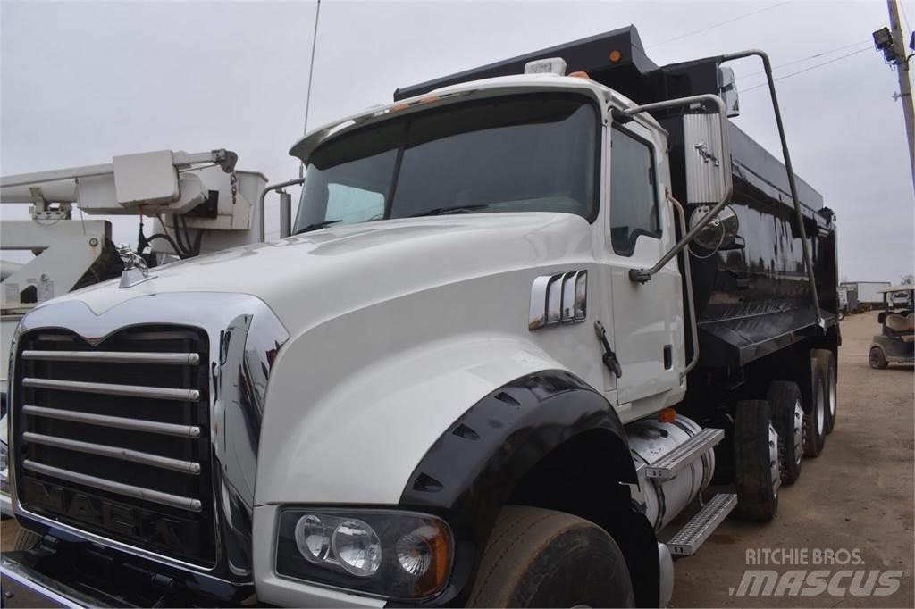 Mack GRANITE GU713 傾卸式卡車