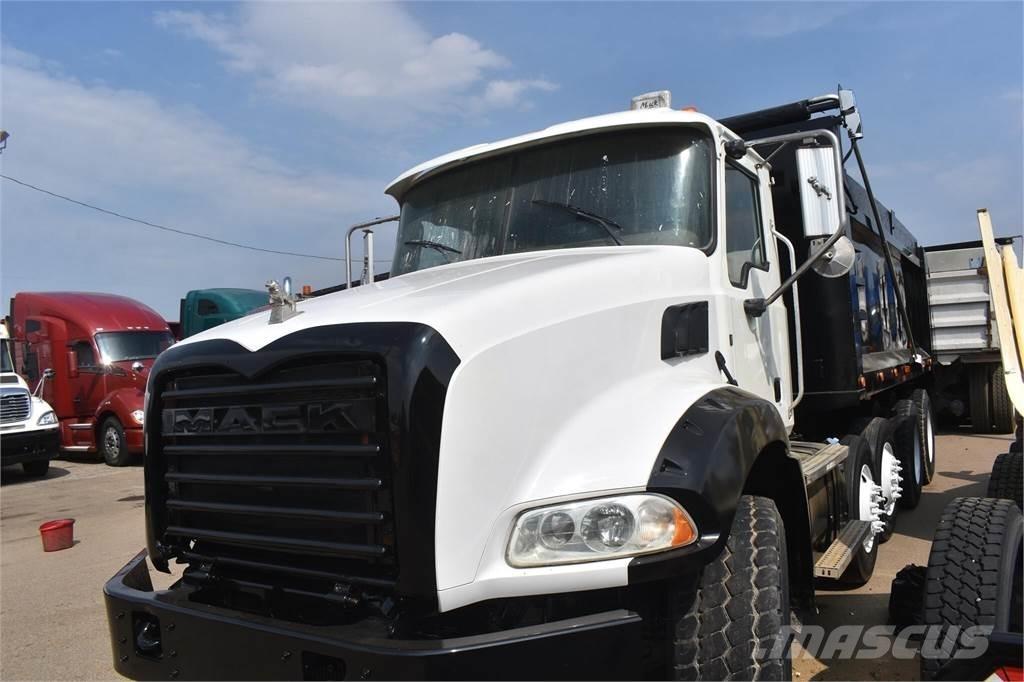 Mack GRANITE GU813 傾卸式卡車