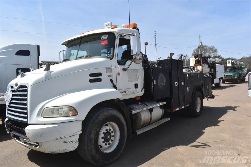 Mack VISION CX612 都市/通用型車輛