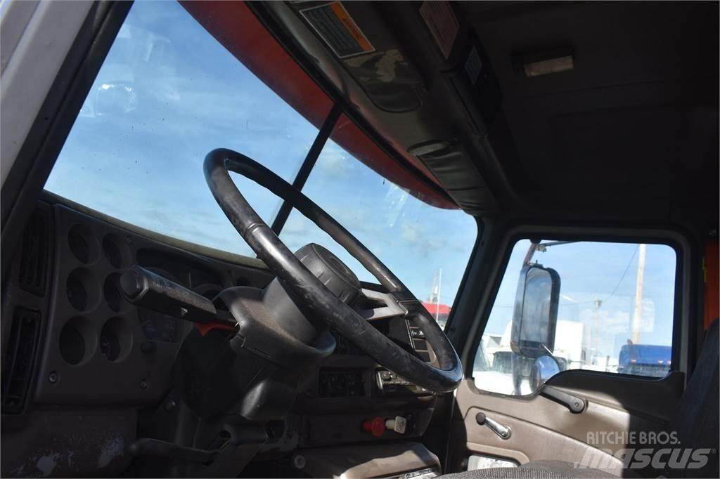 Mack VISION CX612 傾卸式卡車