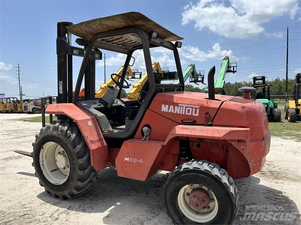 Manitou M30.4 越野車