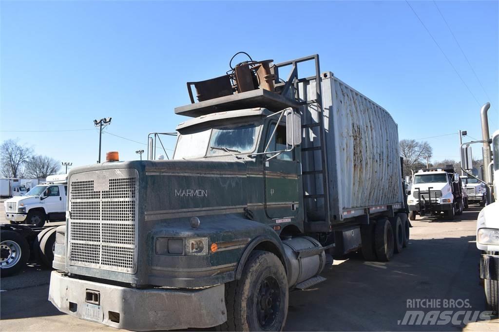  MARMON 330 起重機卡車