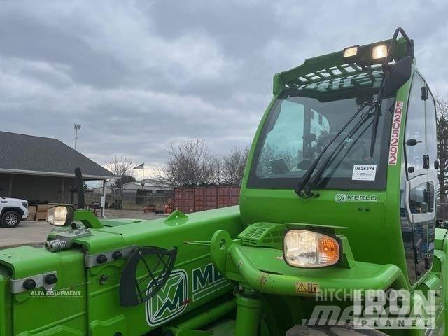 Merlo P65.14HM 伸縮臂操作車