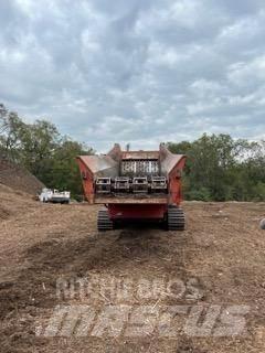 Morbark 6400XT 碎木機