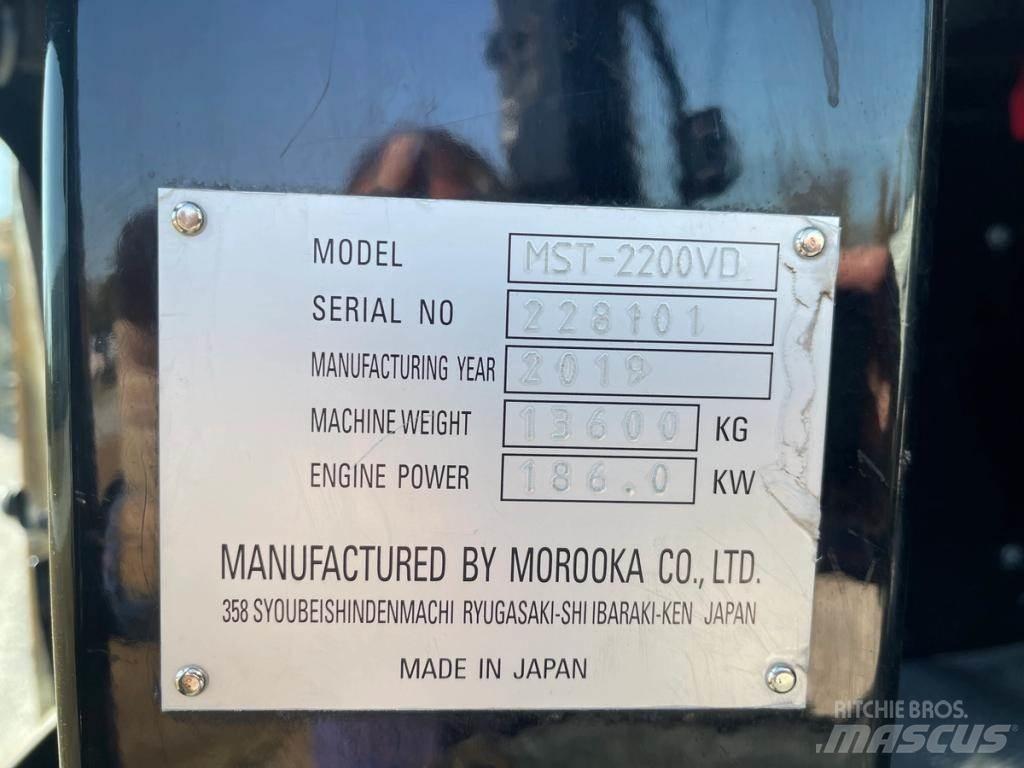 Morooka MST2200VD 履帶式傾卸車/翻斗車