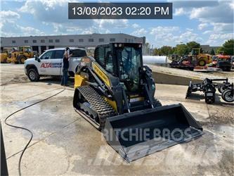 New Holland C345 滑移轉向裝載機