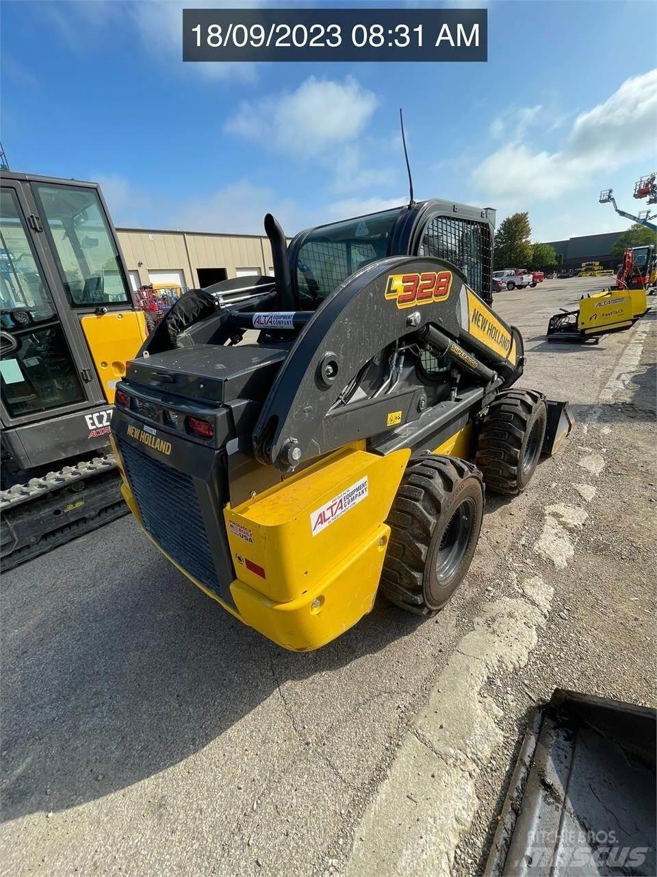 New Holland L328 滑移轉向裝載機