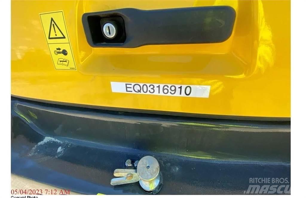 New Holland W80C 輪胎式裝載機