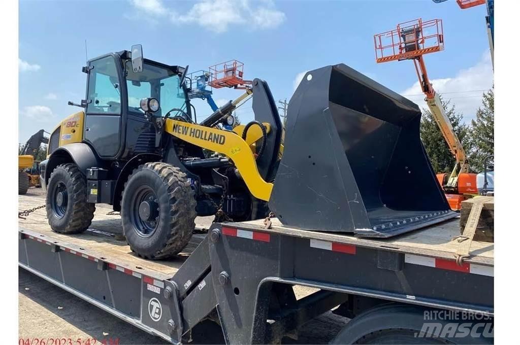 New Holland W80C 輪胎式裝載機
