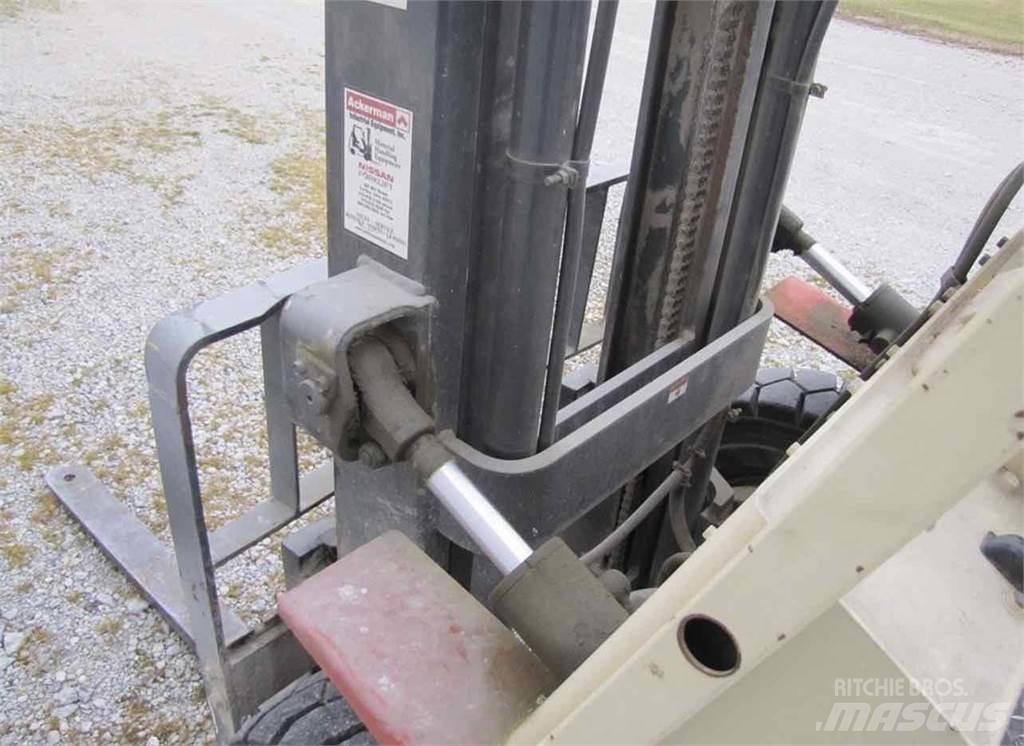 Nissan PF02A25V 堆高機(叉車)-其他