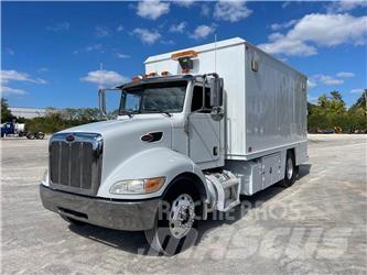 Peterbilt 335 其他