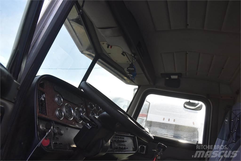 Peterbilt 357 傾卸式卡車