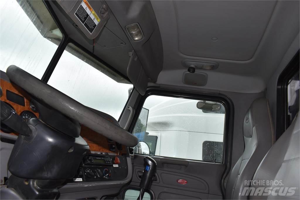 Peterbilt 365 傾卸式卡車