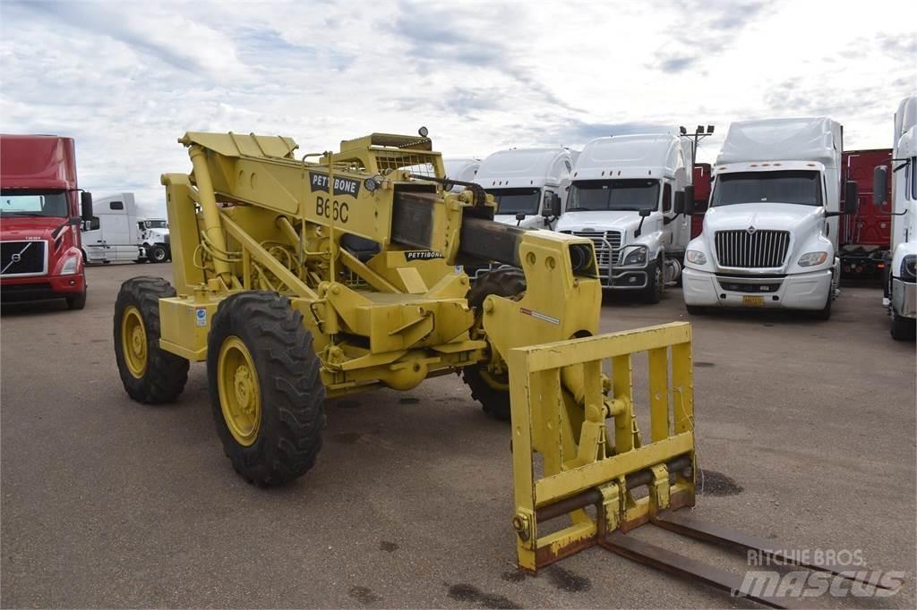 Pettibone B66C 伸縮臂操作車