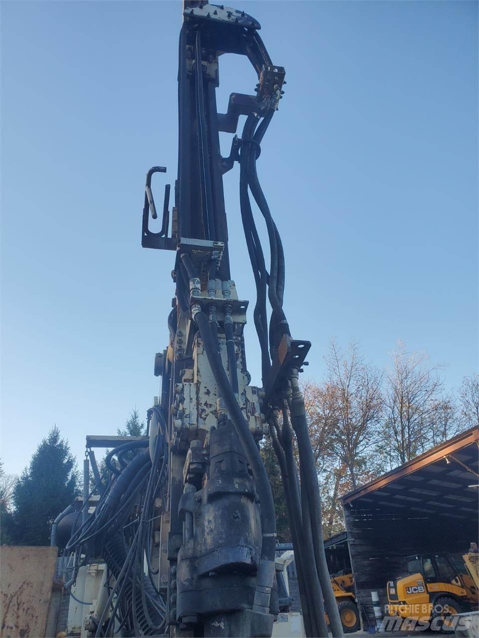 Reedrill R20 鑽孔機