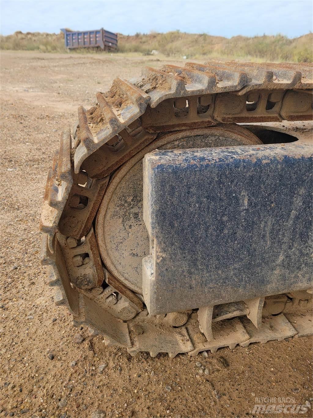 Sandvik DP1500 鑽孔機