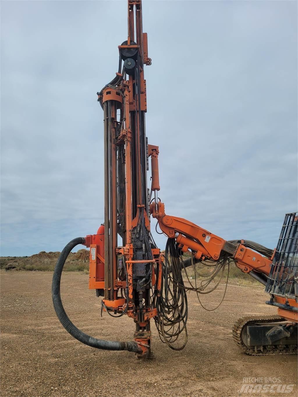 Sandvik DP1500 鑽孔機