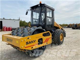 Sany SSR120C-8 雙輪滾壓機