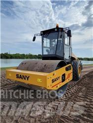 Sany SSR120C-8 雙輪滾壓機