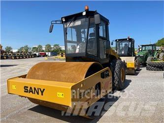 Sany SSR120C-8 雙輪滾壓機