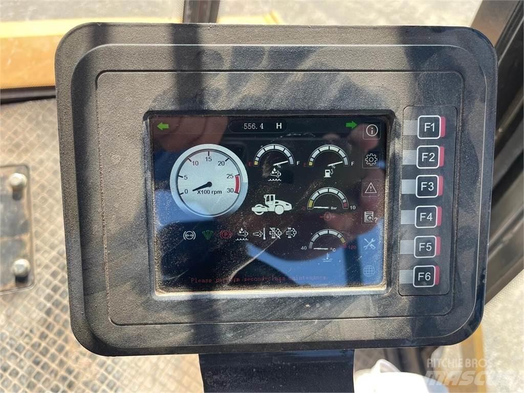 Sany SSR120C-8 雙輪滾壓機