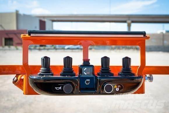 Snorkel 2100SJ 伸縮臂高空作業車