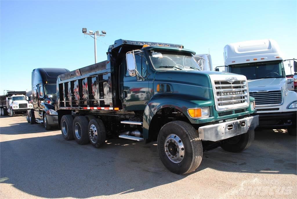 Sterling A9513 傾卸式卡車