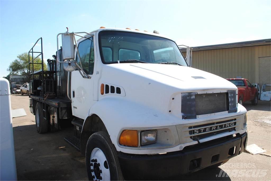 Sterling ACTERRA 運油車
