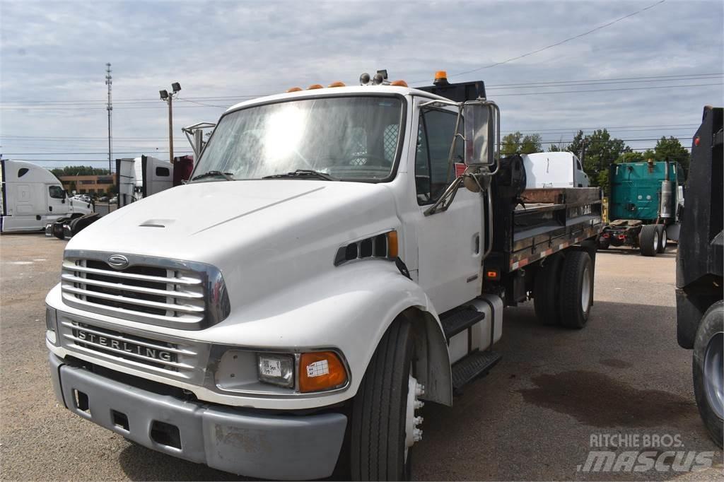 Sterling ACTERRA 傾卸式卡車