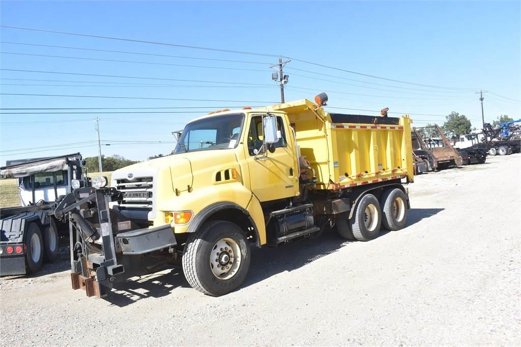 Sterling L8500 傾卸式卡車