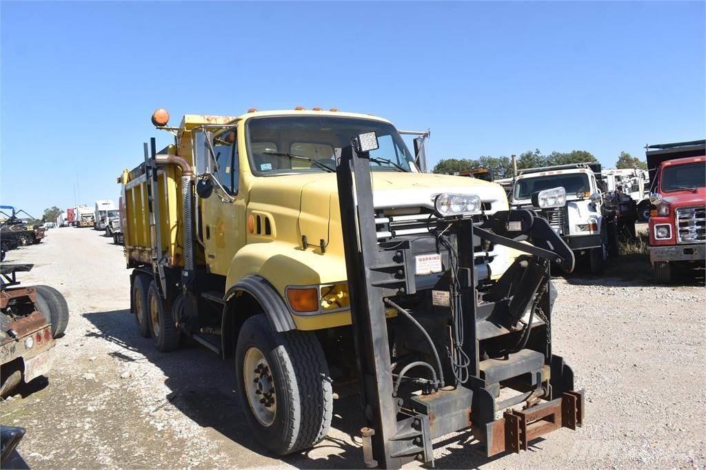 Sterling L8500 傾卸式卡車