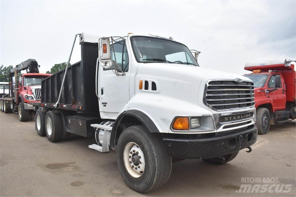 Sterling L9500 傾卸式卡車