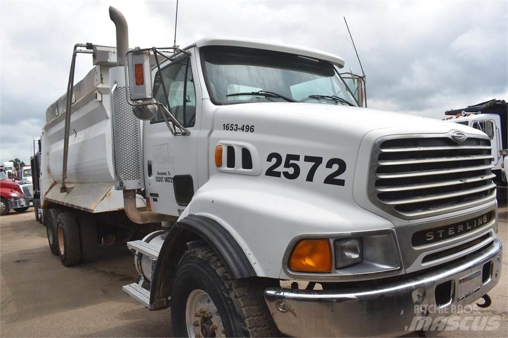 Sterling L9500 傾卸式卡車