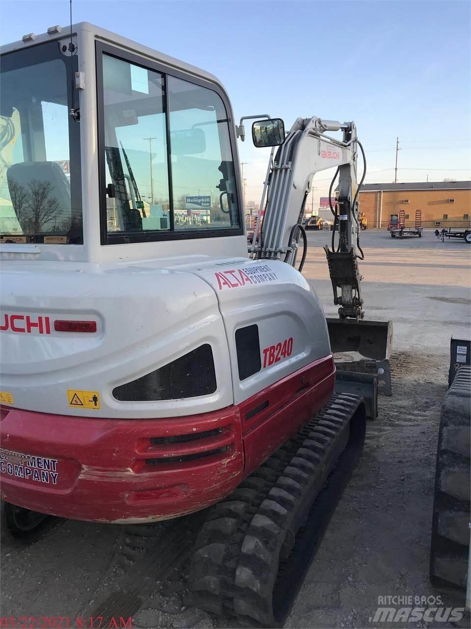 Takeuchi TB240 小型挖土機/掘鑿機<7t(小型挖掘機)