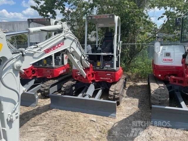 Takeuchi TB335R 小型挖土機/掘鑿機<7t(小型挖掘機)