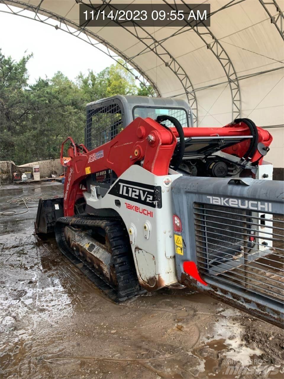 Takeuchi TL12V2 滑移轉向裝載機