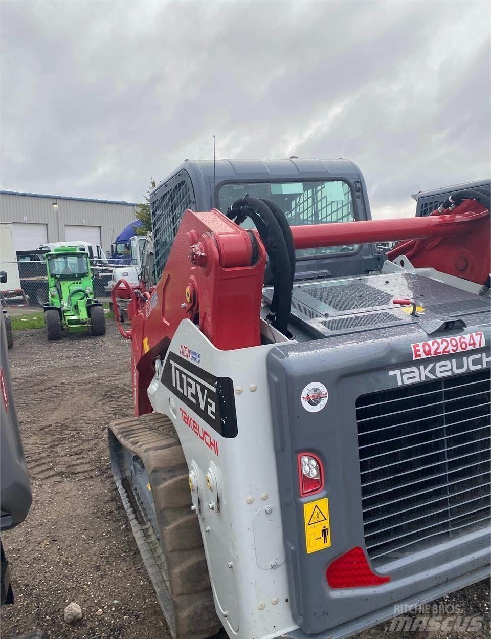 Takeuchi TL12V2 滑移轉向裝載機