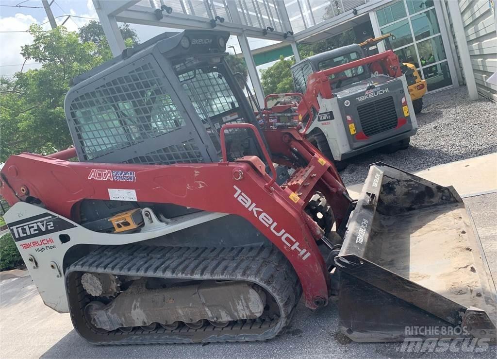 Takeuchi TL12V2 滑移轉向裝載機