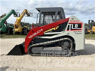 Takeuchi TL8 滑移轉向裝載機