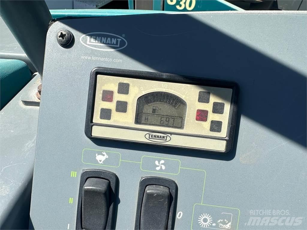Tennant S30 掃倉機